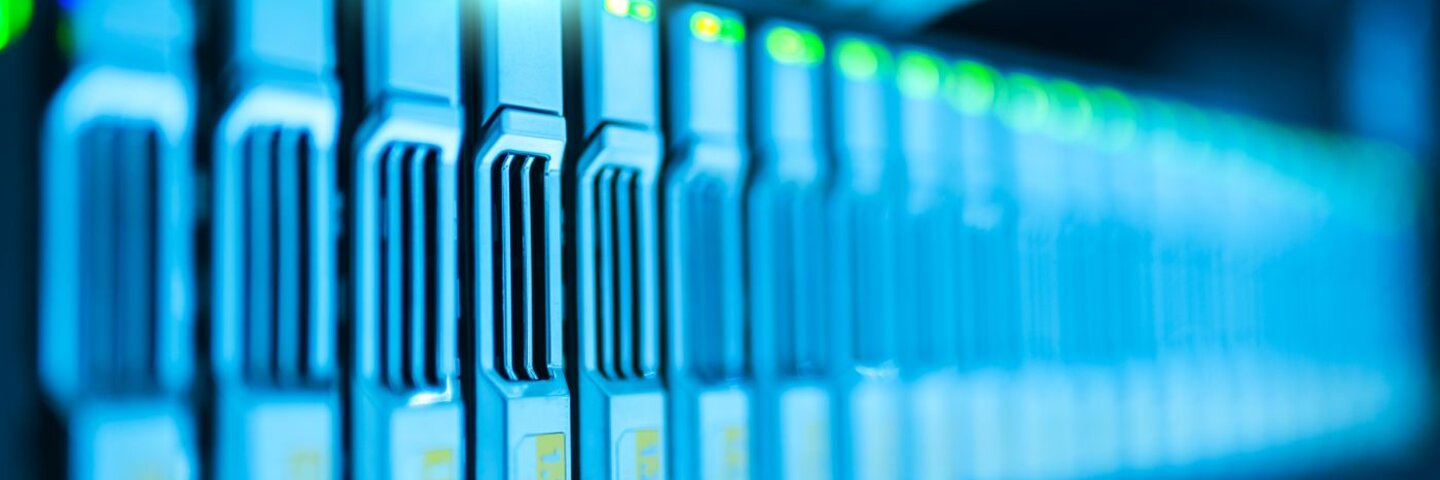 Server drive bays in a data center